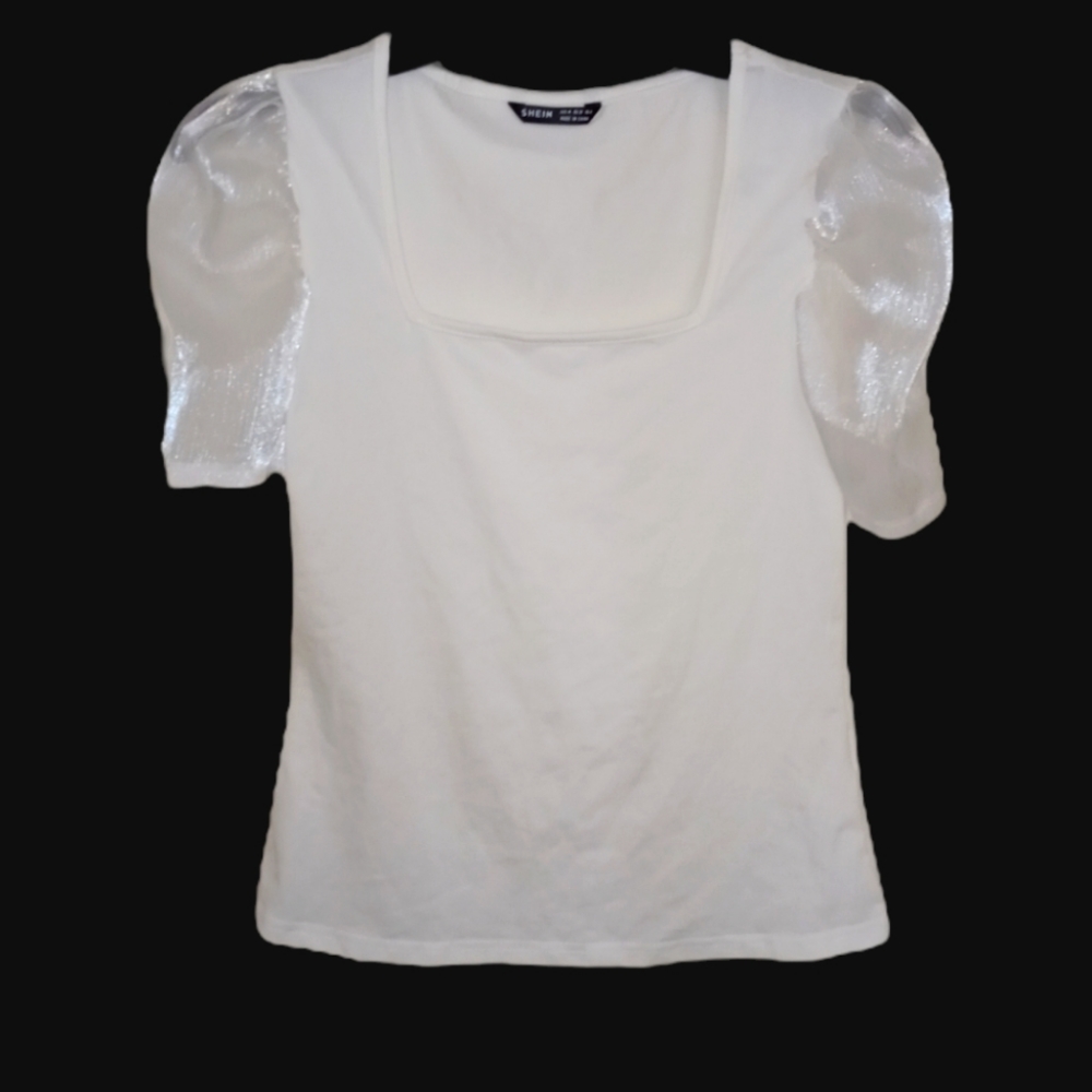 Puffy sleeve top